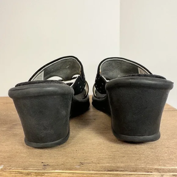 Skechers Black Studded Wedge Slide Sandals Womens 9 Memory Foam Whimsigoth Y2K - Picture 6 of 10